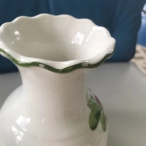 Made in Italy hand painted FTD vase - Picture 12 of 13